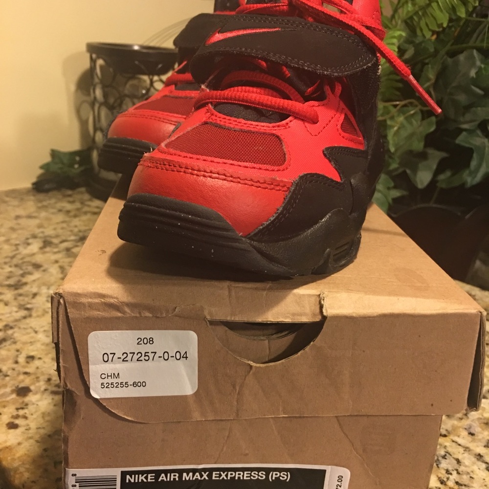 Boy’s Nike Shoe